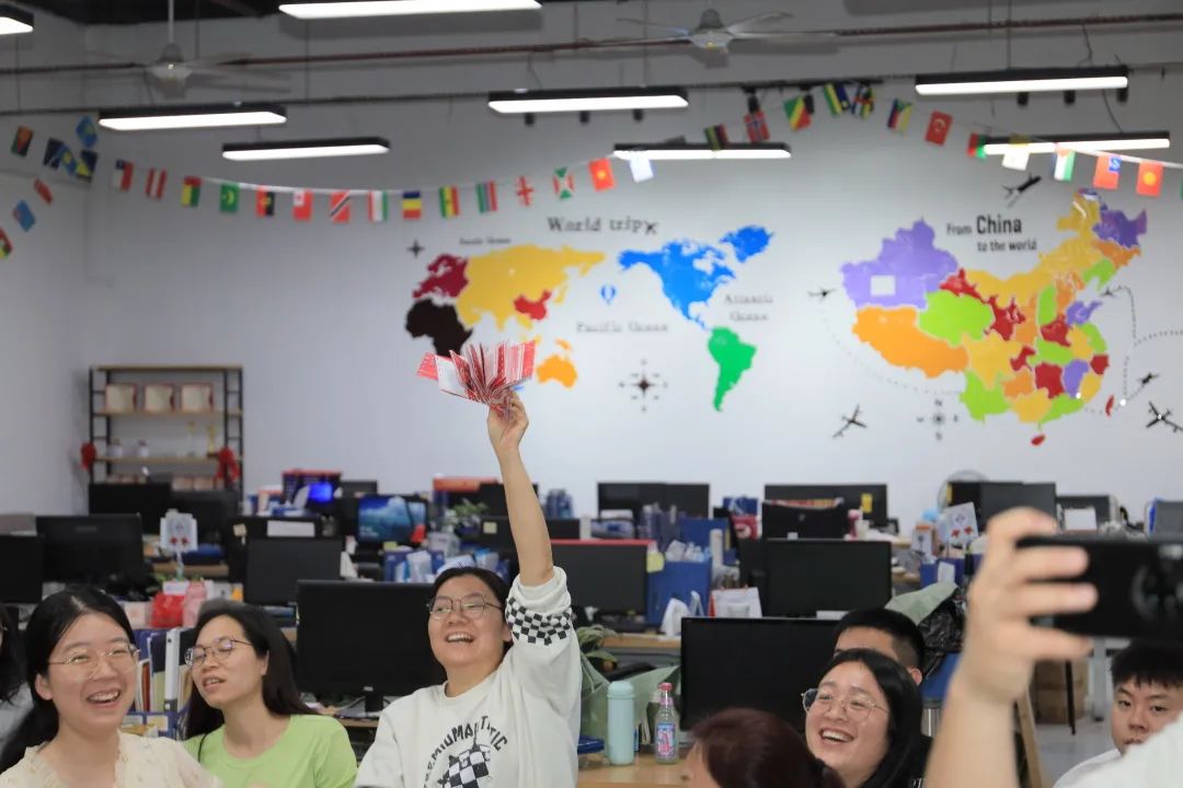 第56屆I拍賣?現(xiàn)金?大禮包?超多福利領(lǐng)到手軟!